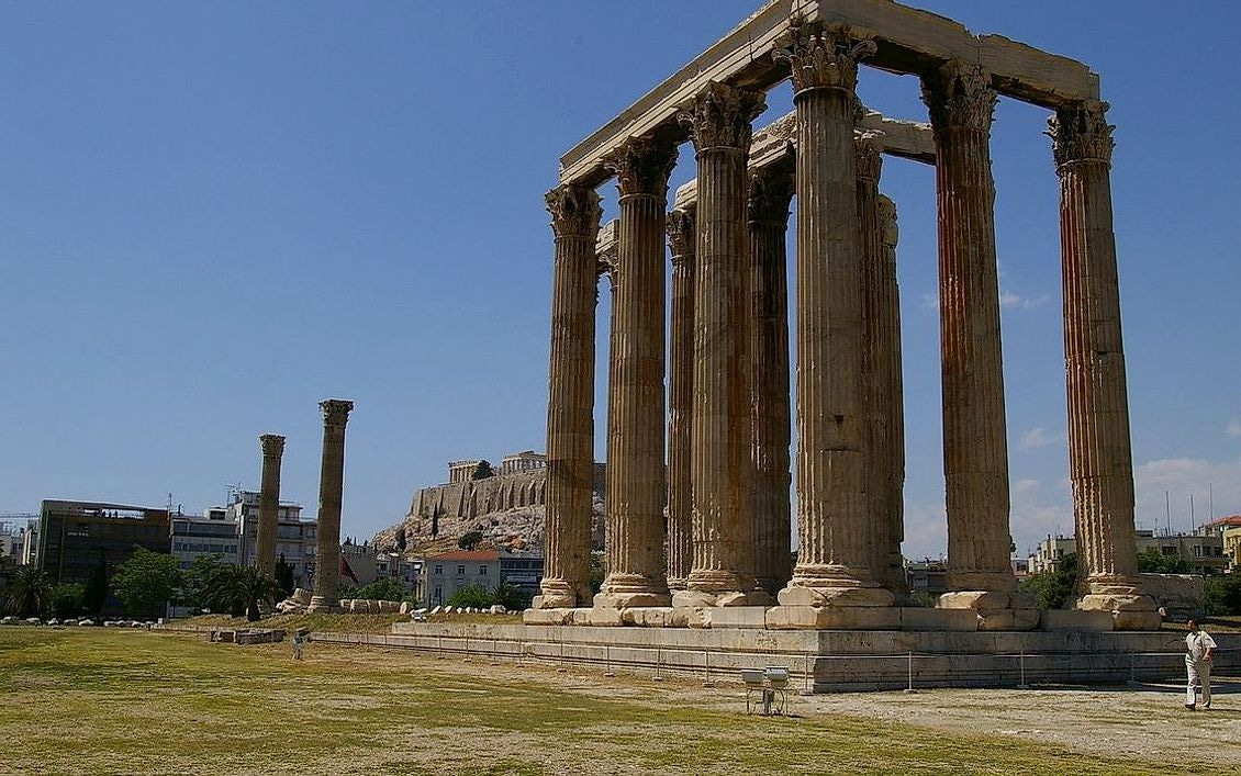 Taj Mahal turunda saray mermerlerinin soylu güzelliği